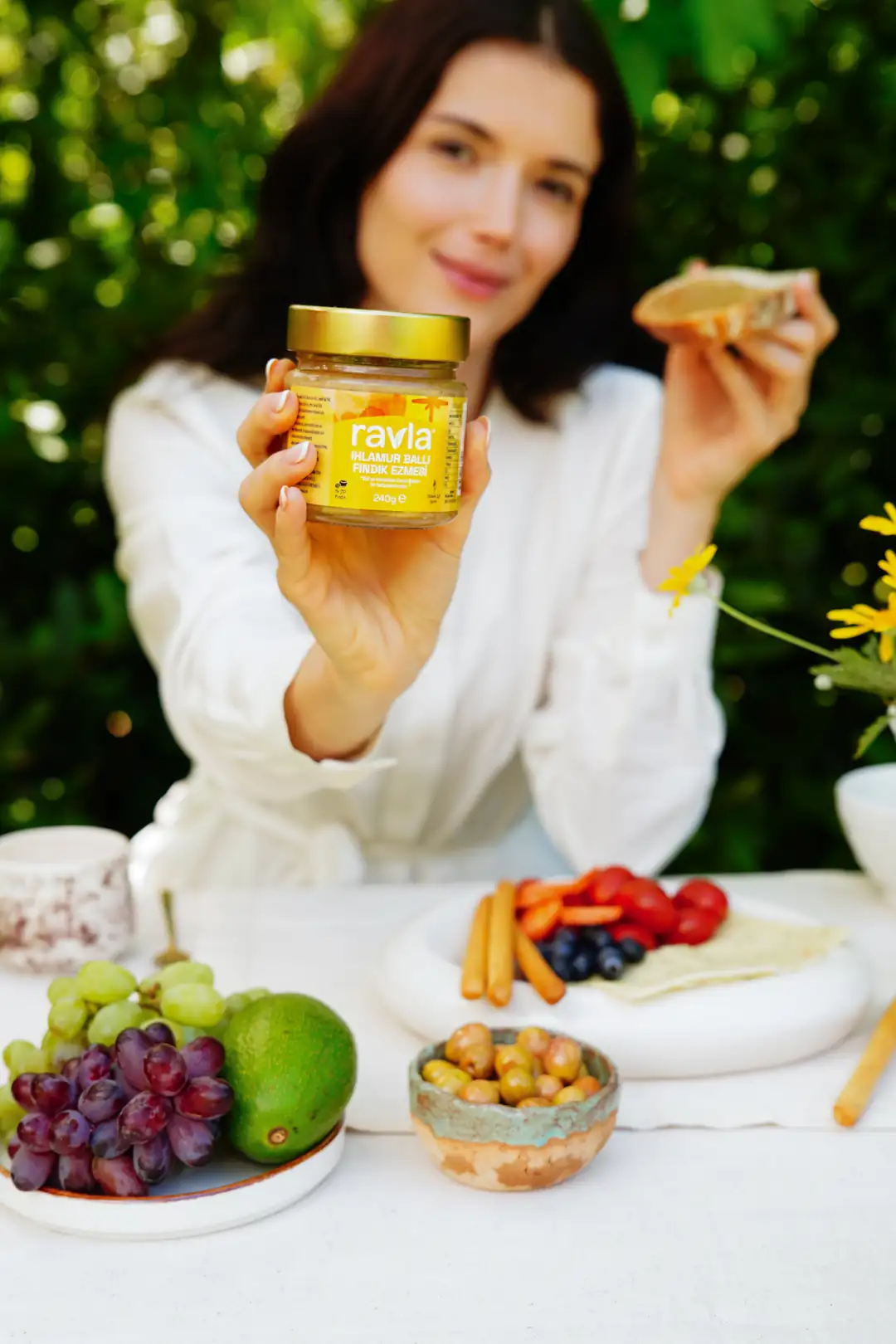 Ravla Ihlamur Ballı Fındık Ezmesi - 240g