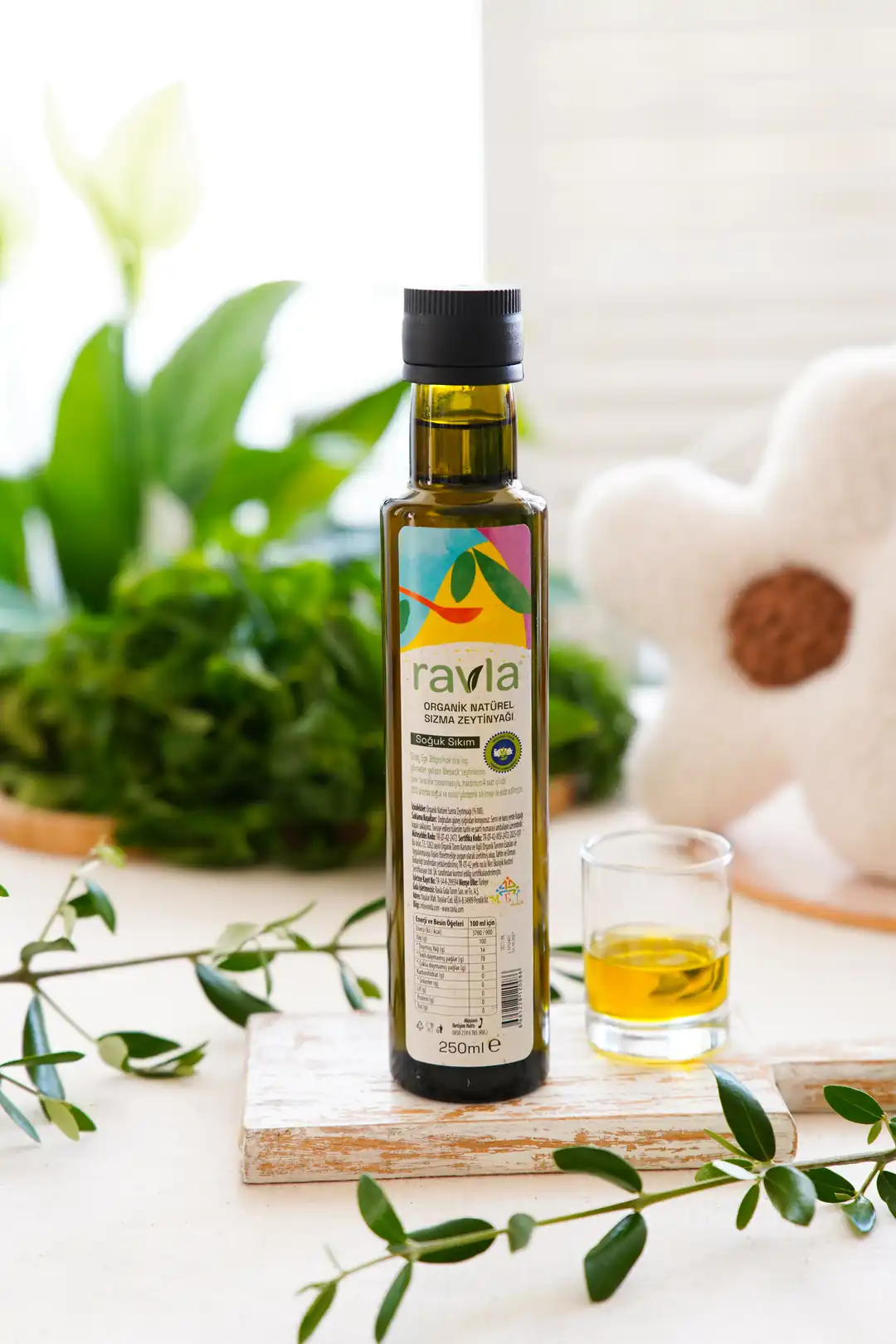 Ravla Organik Zeytinyağı 250ml – Bebek ve Çocuklara Özel Sofralık Seri